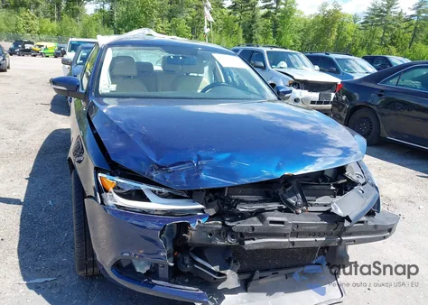 2014 Volkswagen Jetta 1.8T Se z USA, uszkodzony, nr VIN 3VWD17AJ1EM383107